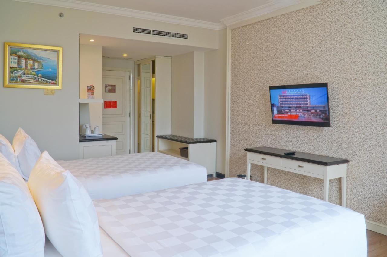 Swiss-Belhotel Lampung Μπαντάρ Λαμπούνγκ Εξωτερικό φωτογραφία