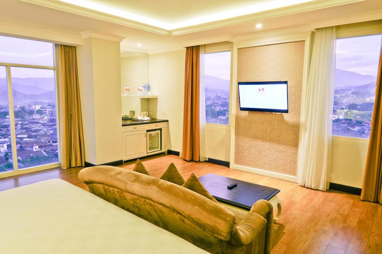 Swiss-Belhotel Lampung Μπαντάρ Λαμπούνγκ Εξωτερικό φωτογραφία
