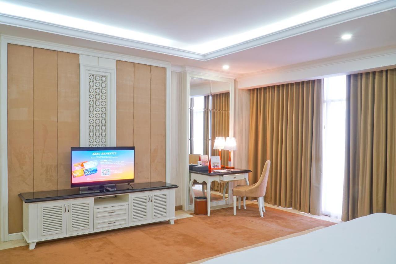 Swiss-Belhotel Lampung Μπαντάρ Λαμπούνγκ Εξωτερικό φωτογραφία